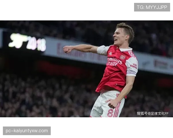 厄德高与德容中场推进能力差异解析：技术特点与战术适配性对比